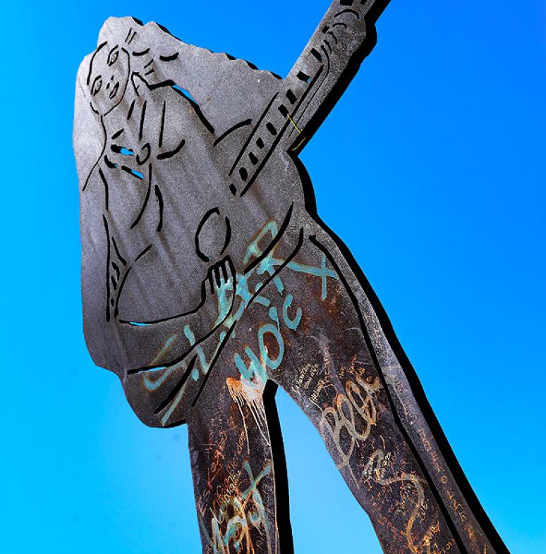 Imagen de presentación de MONUMENTO HOMENAJE A SHAKIRA